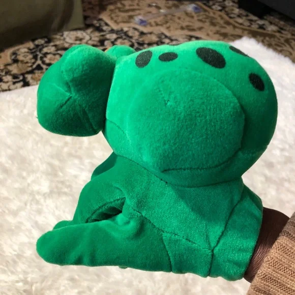 Green Plush Frog Hand Puppet Toy Right Hand Vintage 1993 - Picture 5 of 8
